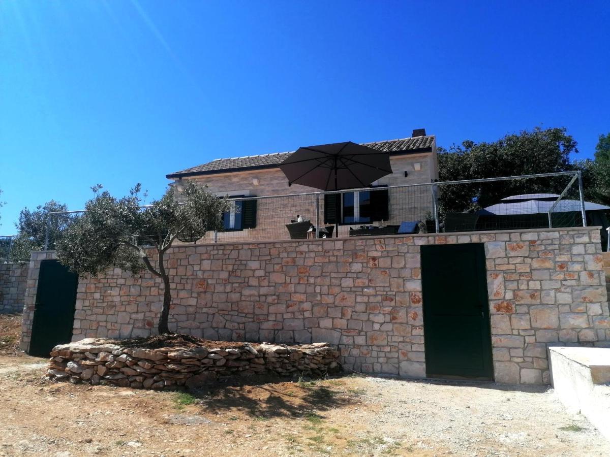 Secluded Holiday Home Heritage Postira Extérieur photo